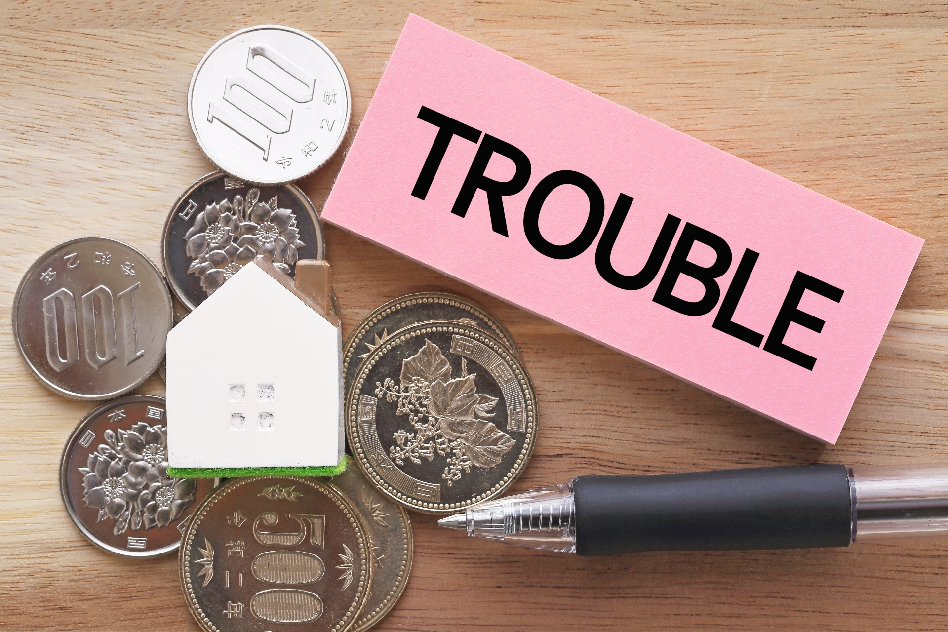 リースバックを利用する際の注意点とトラブル対策について解説