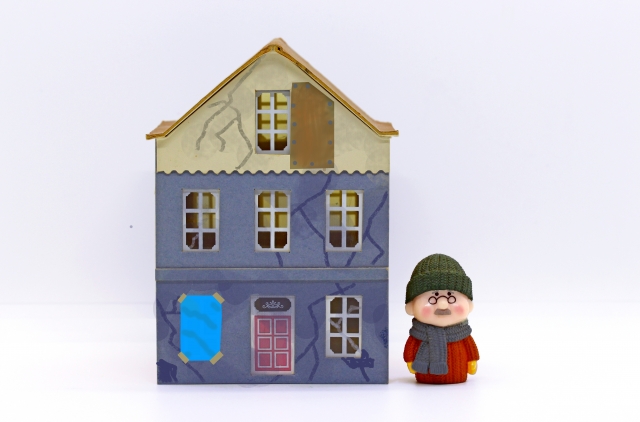 地震で倒壊しやすい家とは?倒壊後の対応やリスクのある家の売却について解説