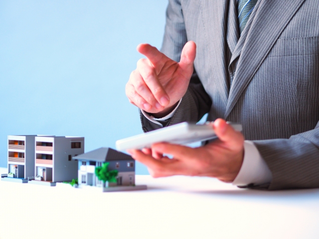 不動産売却における即時買取とは?メリット・デメリットを解説!